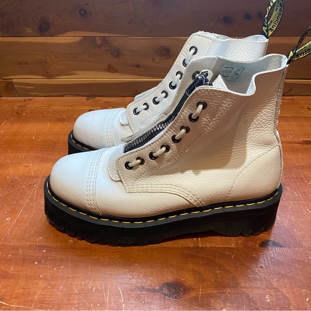 Dr Martens Sinclair White Milled Napa Leather Boots - Picture 2 of 4